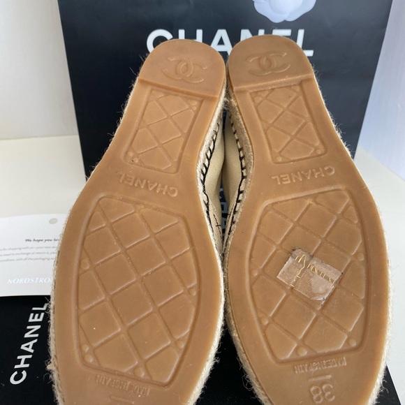 Chanel Espadrilles Canvas Diamond Quilted Flats - Picture 11 of 12
